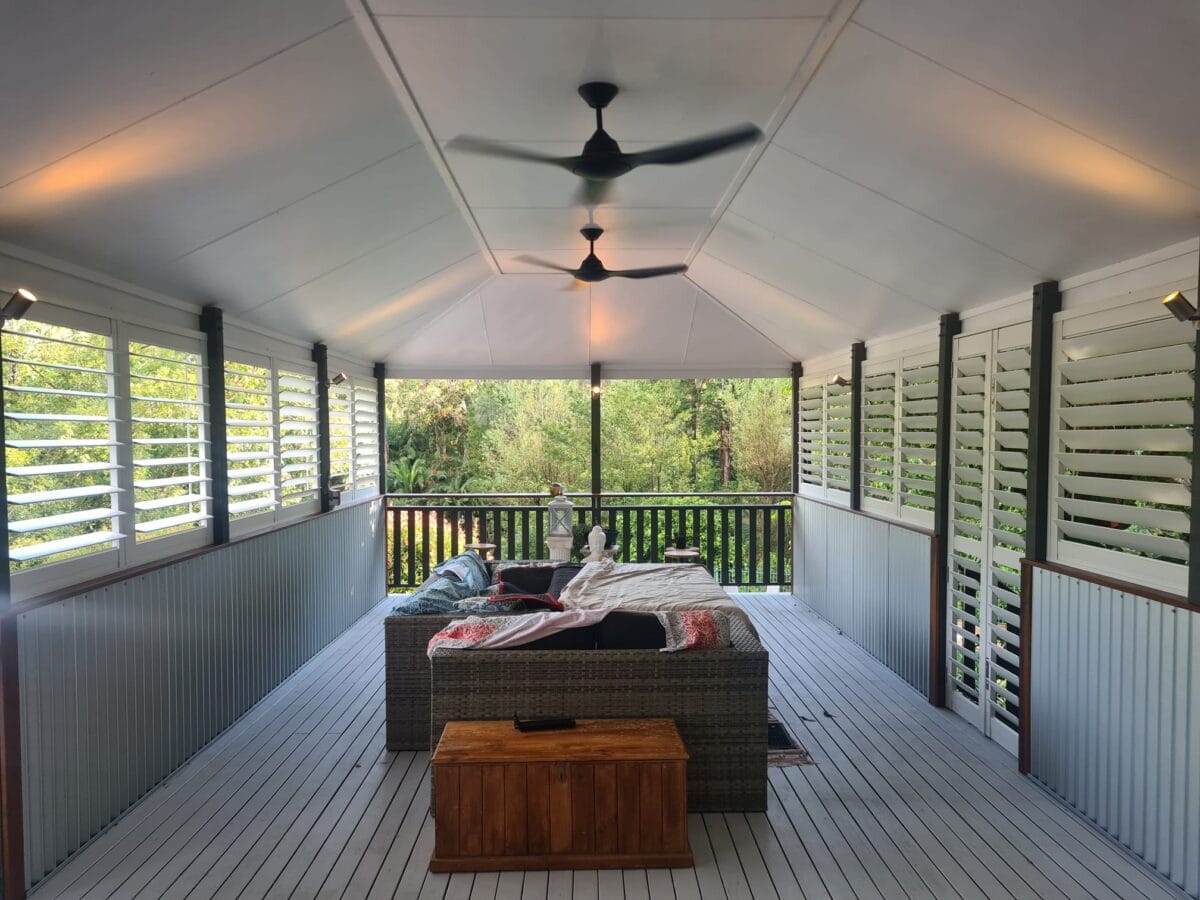 Room with aluminium plantation shutters